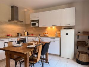 Appartements Tilleul - Laurier gite rural du Domaine de Laforest : photos des chambres