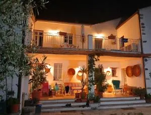 Traditional house Zia Dina - Gonnoscodina