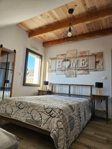 Maisons de vacances Logement proche Bourboule 12 personnes : photos des chambres