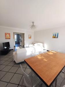 Appartements l-auberge agenaise, 8pers , wifi , parking : photos des chambres