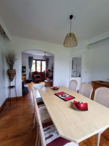 Maisons de vacances Maison entre lac et montagnes : photos des chambres
