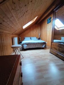 Maisons de vacances Maison entre lac et montagnes : photos des chambres