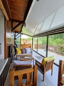 Maison entre lac et montagnes - Vailly