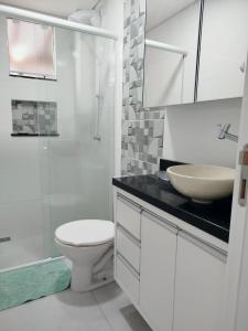 Confortável Apto 300 mts do Mar Ingleses