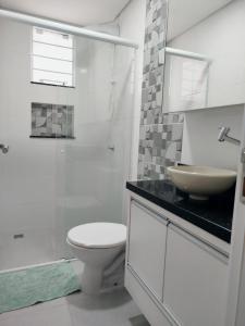 Confortável Apto 300 mts do Mar Ingleses