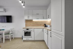 MAESTRA Bamboo Beach Luxury Studio - FREE Parking