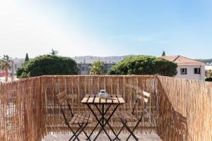 Lavandou apartment air conditioned 650 m beach front