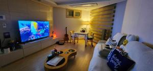 Capitolium-Humphries Shared-House