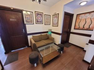 Hotel Little Inn - Tibet Rd MG Marg