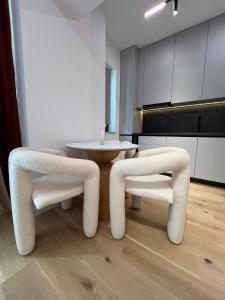 NOYA Apartment Pipera