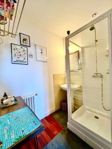 B&B / Chambres d'hotes Au Petit Bonheur : photos des chambres