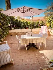 Studio 200m plage Terrasse WIFI fibre parking - 拉马德拉戈