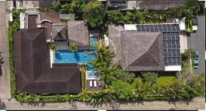 Luxury 5 Bedroom Staffed Botanica Villas