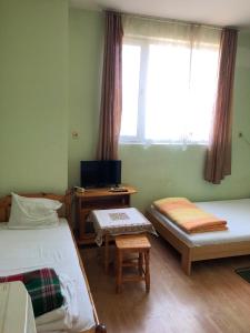 стаи за гости Контраст