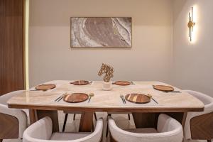 شقة فاخرة THE MIDTOWN OASIS - next to AUC