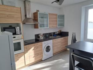 Appartements Le Transat, a 5 min de la superbe plage du Cap-Coz a Fouesnant, proche des commerces : photos des chambres