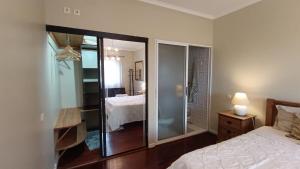 Ben House, private parking