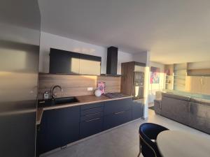 Frida, Terrasse exposée plein sud, Wifi, Parking double,