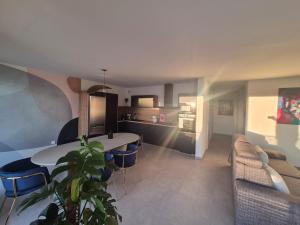 Appartements Frida, Terrasse exposee plein sud, Wifi, Parking double, : photos des chambres