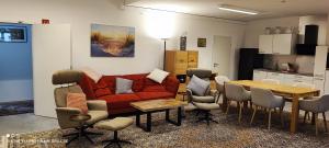 Monteur-Ferienwohnung mit 123qm bei Würzburg mit Parkplatz Terasse Grill WLAN