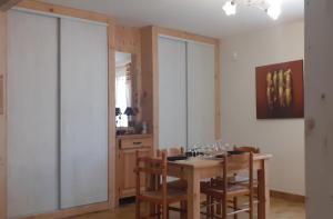 Appartements T3 RDC 2/4 pers, terrasse et garage prive. : photos des chambres