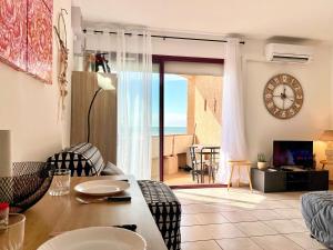 Appartements Voile de Mer 1 - Les Pieds dans l-eau, CLIM, Wifi, 2 personnes : photos des chambres