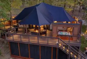 The Covey Bluebird House a Luxury African Tent Retreat on stocked bass pond - Pearcy