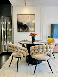 Apartament ŻURAW z widokiem na jezioro Drwęckie ROYAL APARTS OSTRÓDA