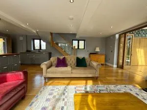 Little Luckford - 伍尔