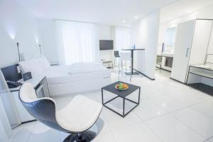 Boutiquehotel Thessoni Classic & Self service Residence Thessoni Home Zürich 300 m walking distance from main building