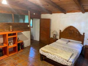 Ven a la Cabaña en el Paraíso