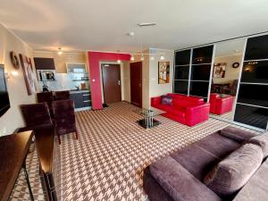 Pokój z aneksem w hotelu blisko plaży, z garażem