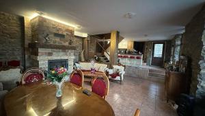 The 3 Pines GuestHouse - Трите Бора