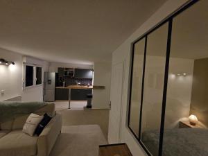 Appartement rénové proche plage