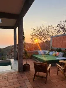 Casa Coyote, 6 bedrooms villa with ocean view & pool - 兹波利特