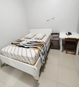 Hotel Amanhecer -650M DA FERINHA DA MADRUGADA ,1,3 KM DA 25 DE MARÇO, 550M DO MERCADÃO MUNICIPAL ,1,1 KM DA ESTAÇÃO DA LUZ