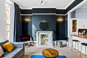 Modern 3 Bedroom Maisonette in Brighton City Centre, 2 minutes from Sea front, Lanes and Palace Pier - 布莱顿霍夫