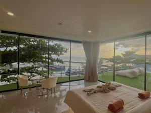 South Beach Inn