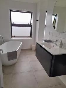 Cosy Retreat - Centre Island