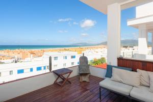 Penthouse with Best Sea Views in Town