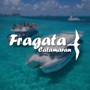 Catamarán Bote Barco TOUR ISLA MUJERES