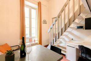 Studio Lumineux et Rénové, au cœur de la ville, NICE CENTRE