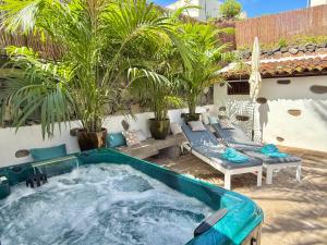 Casa Jarana, Private House with Jacuzzi near the Sea