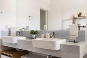 Casa Maravilhosa com Piscina em Garopaba