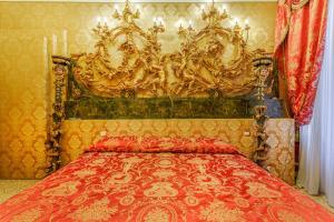 Canal View San Marco Rialto - Dogaressa Palace 1872