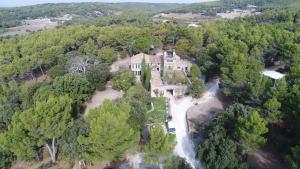 Gîte Le Provence Spacieux 100m2 - Piscine Jacuzzi Privé Parking Jardin 33 hectares