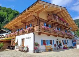 Pension Etzerschlössl - 贝希特斯加登