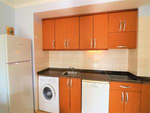 Apartment in Roses near Sta Margarita Beach