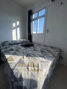 Ap próximo ao centro com Ar - Crateús