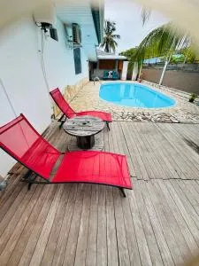 Sermie T2 climatisé avec piscine - Kourou